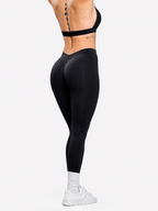 Brooklyn High-Rise Legging — Black